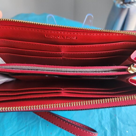 Michael Kors Red Leather Jet set Zip around wallet, wristlet - Picture 7 of 7